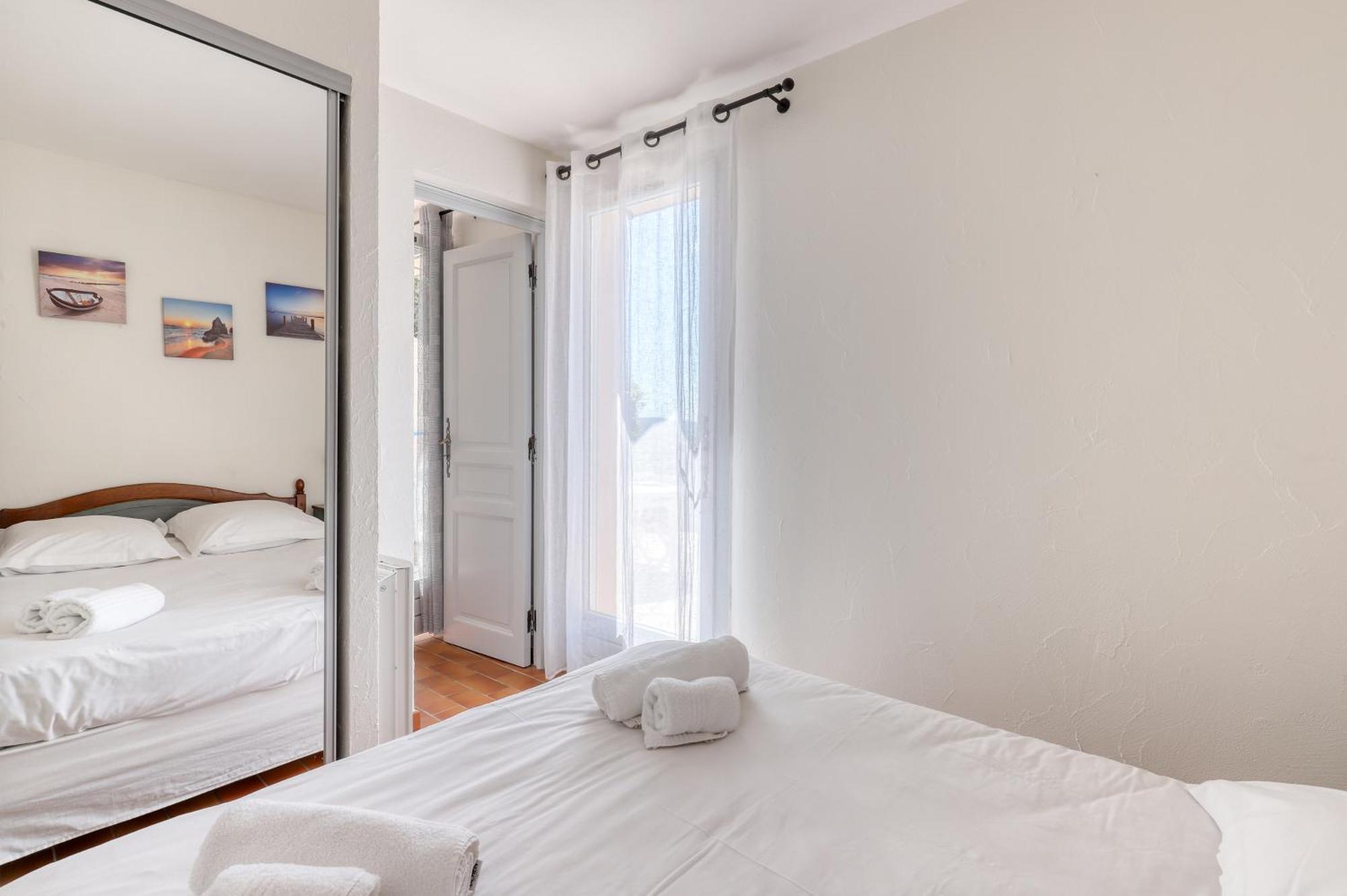 Exceptional View In Saint-Clair For 4 People Apartment Le Lavandou Exterior foto