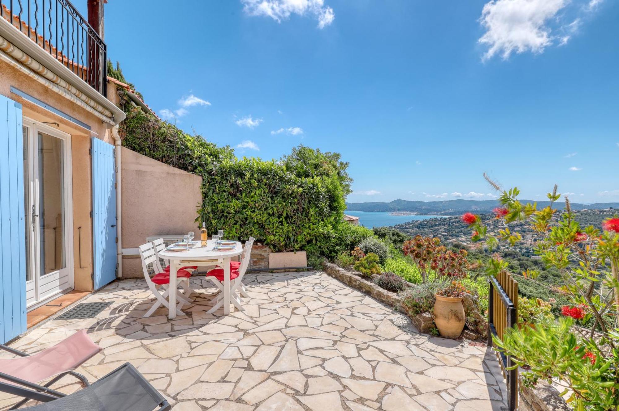 Exceptional View In Saint-Clair For 4 People Apartment Le Lavandou Exterior foto